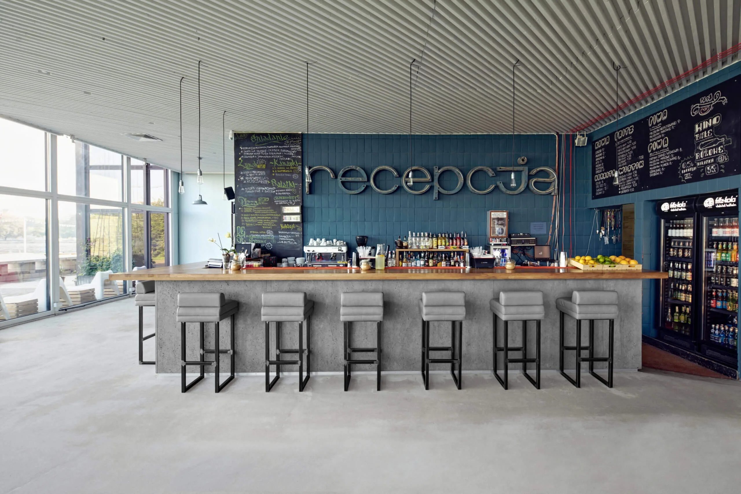 Forum Przestrzenie / Kraków — architectural concrete ConcreAte