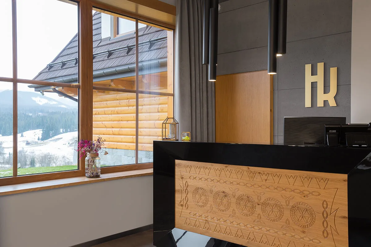 Architectural concrete — hotel Hotel Kopieniec Fizjo-Med SPA / Murzasichle