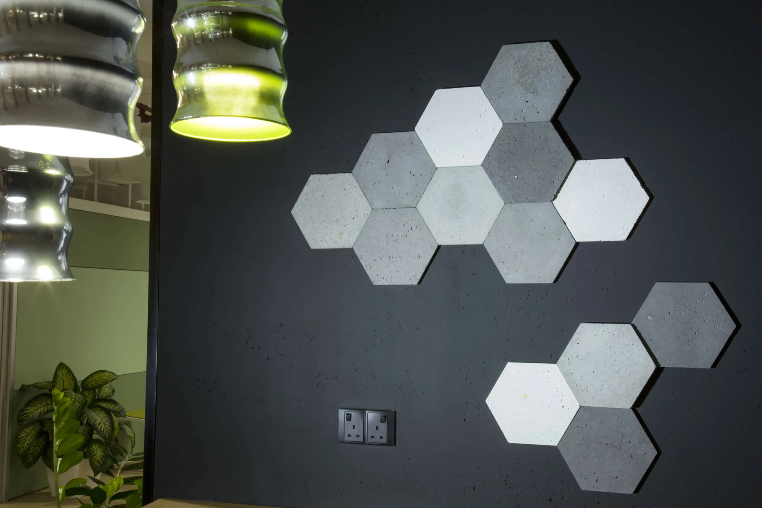 Architectural concrete — office Mg Gallery Showroom / Dubaj