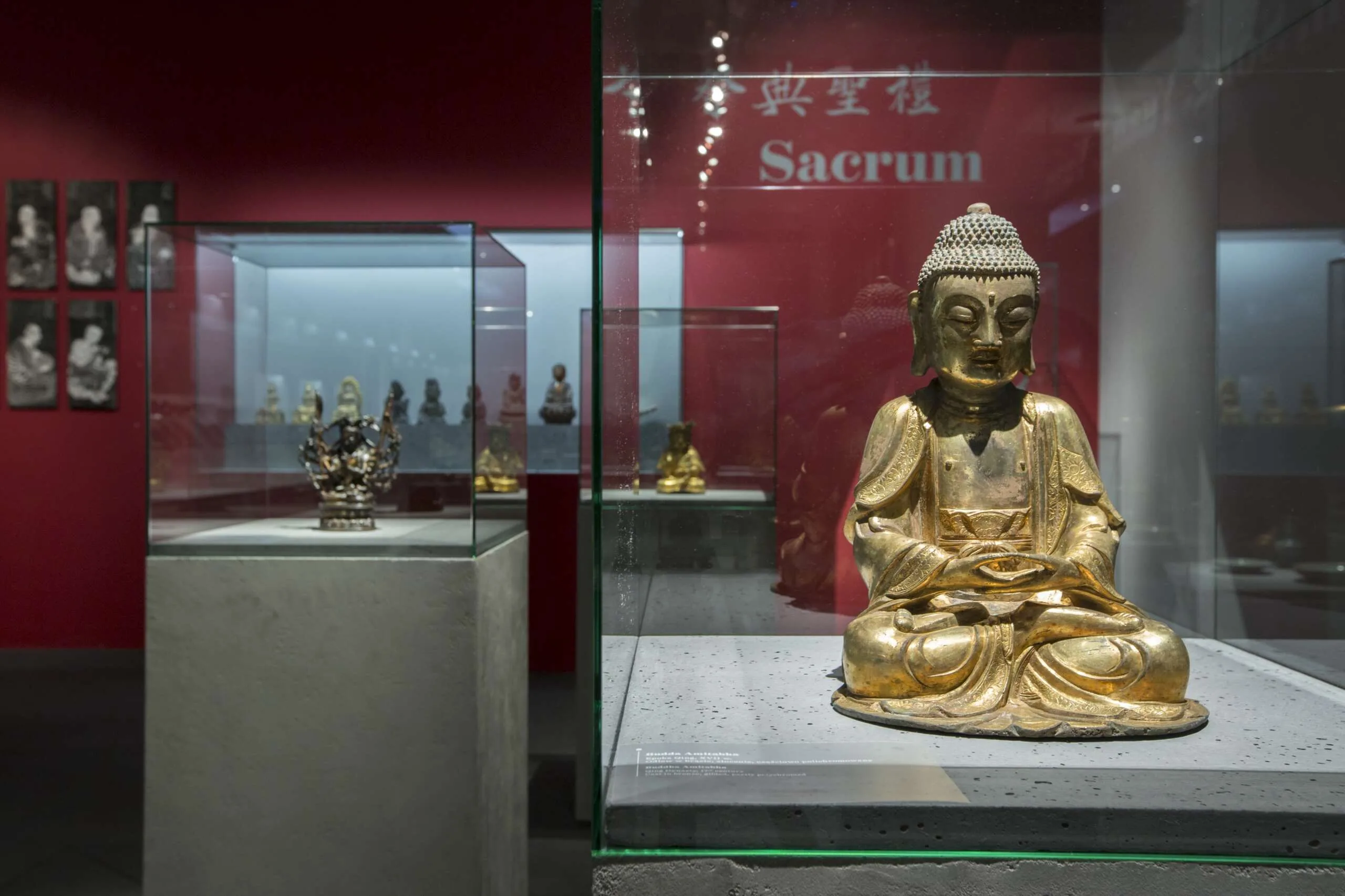 Concrete panels concreAte common — museum Krakow