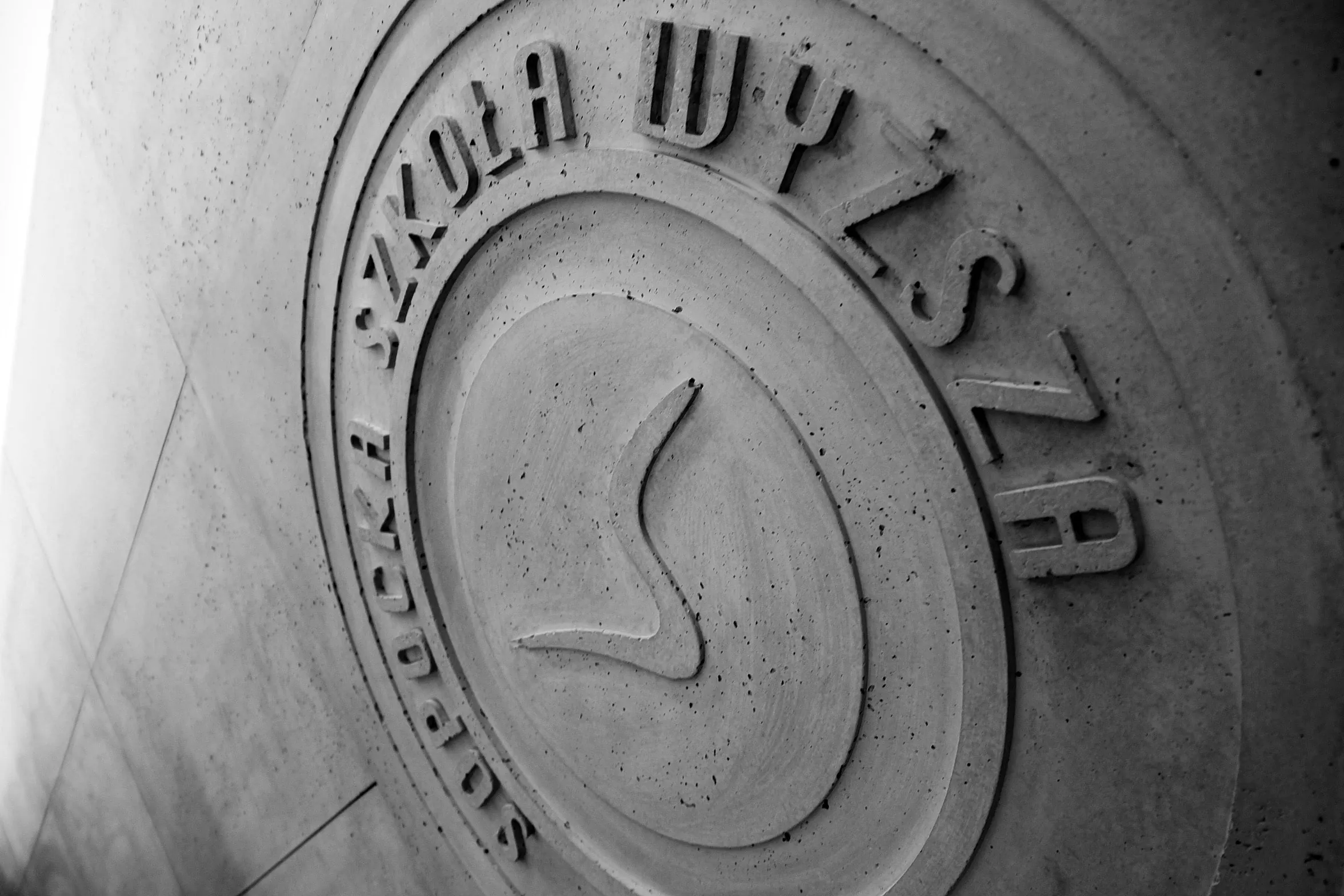 Sopocka Szkoła Wyższa / Sopot — architectural concrete ConcreAte