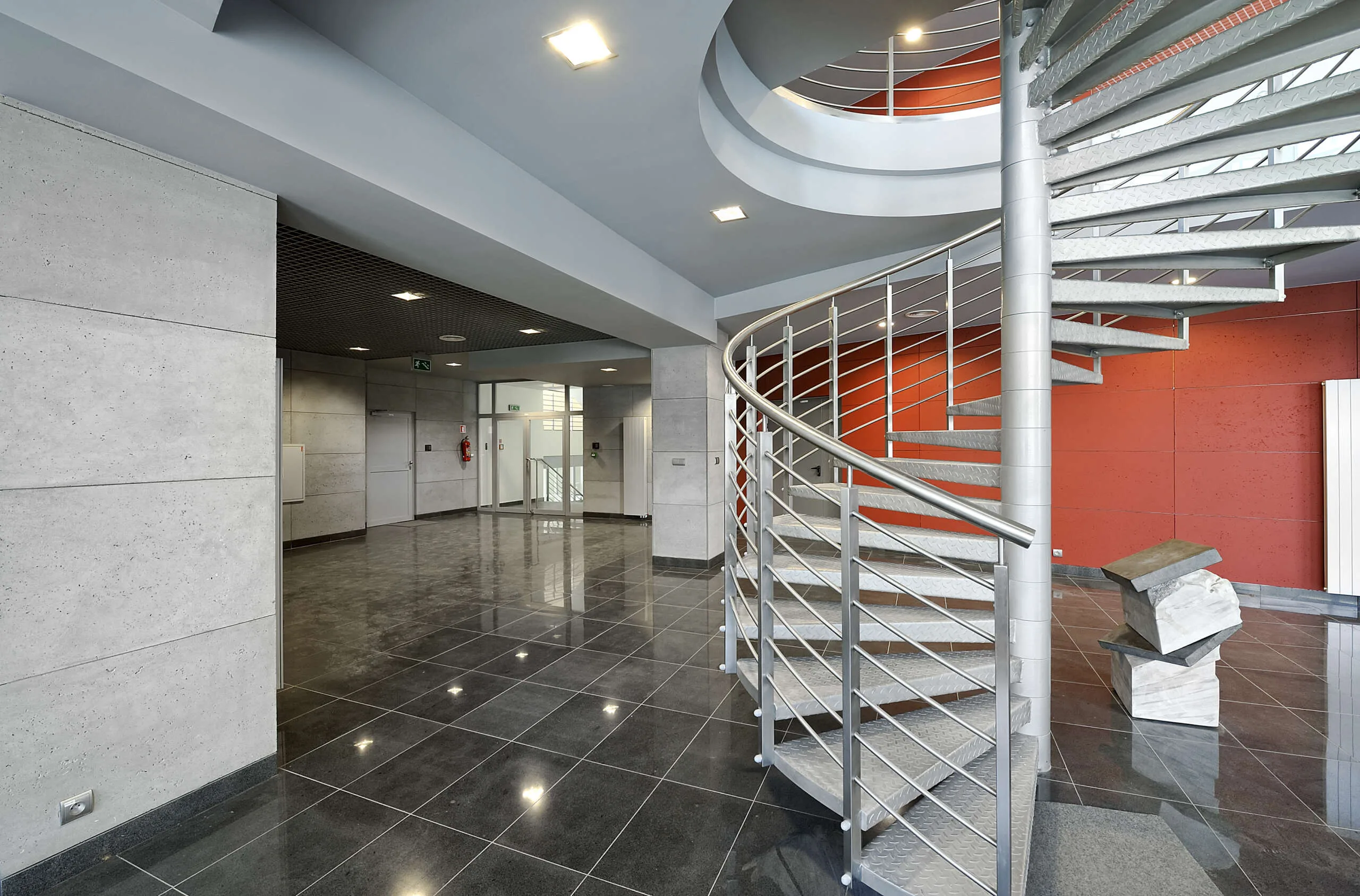 Beton dekoracyjny ConcreAte — realizacja WIMIC AGH / Kraków