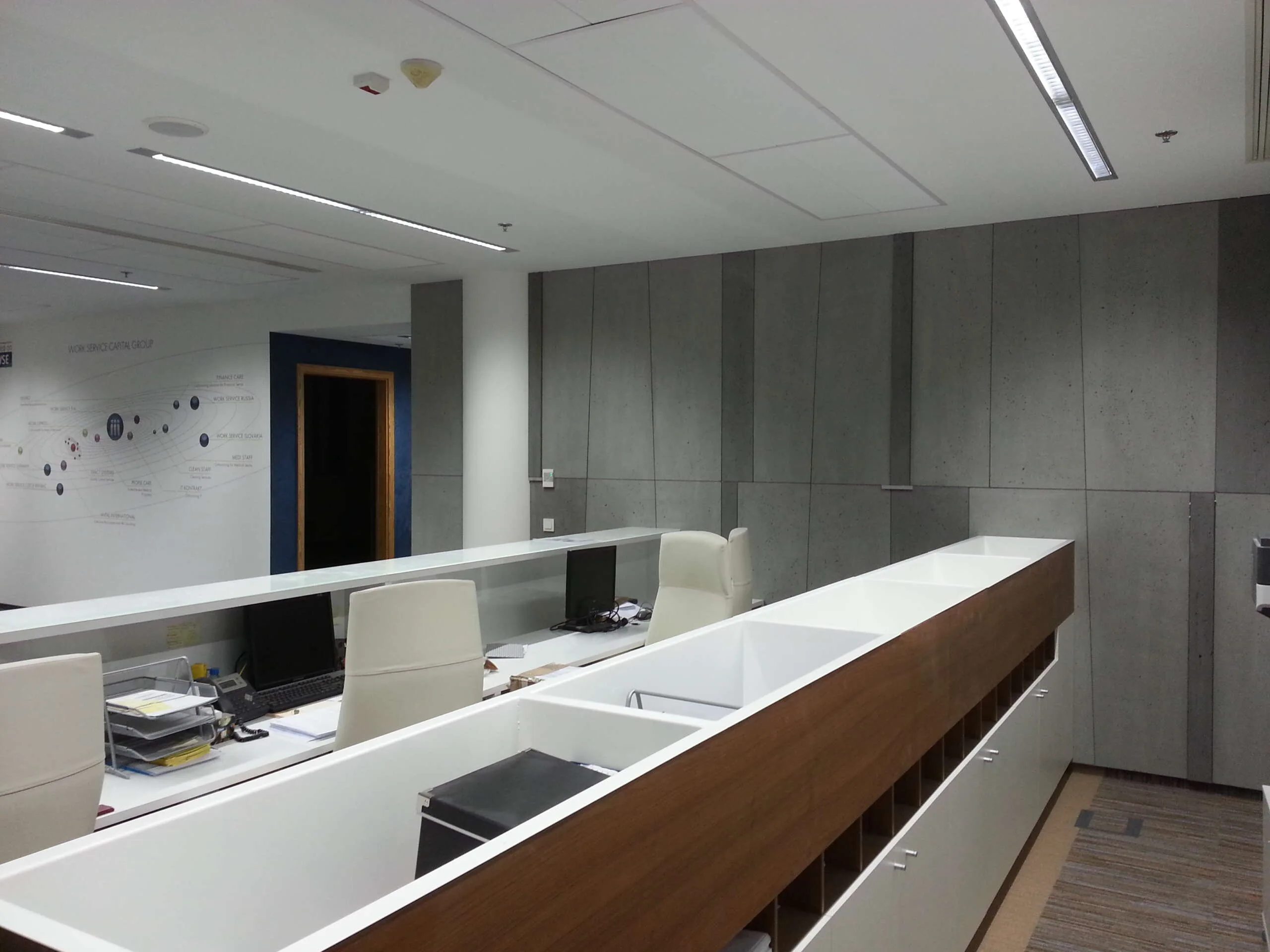 Architectural concrete — office Work Service / Warszawa